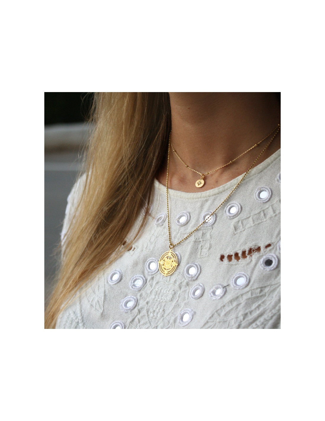 Colgante rosa de los vientos oro Colgante rosa de los vientos oro