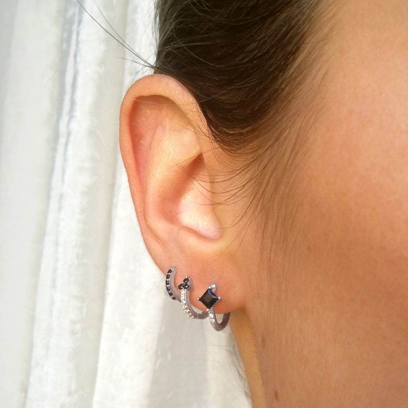 Pendiente aro circonita negra 2