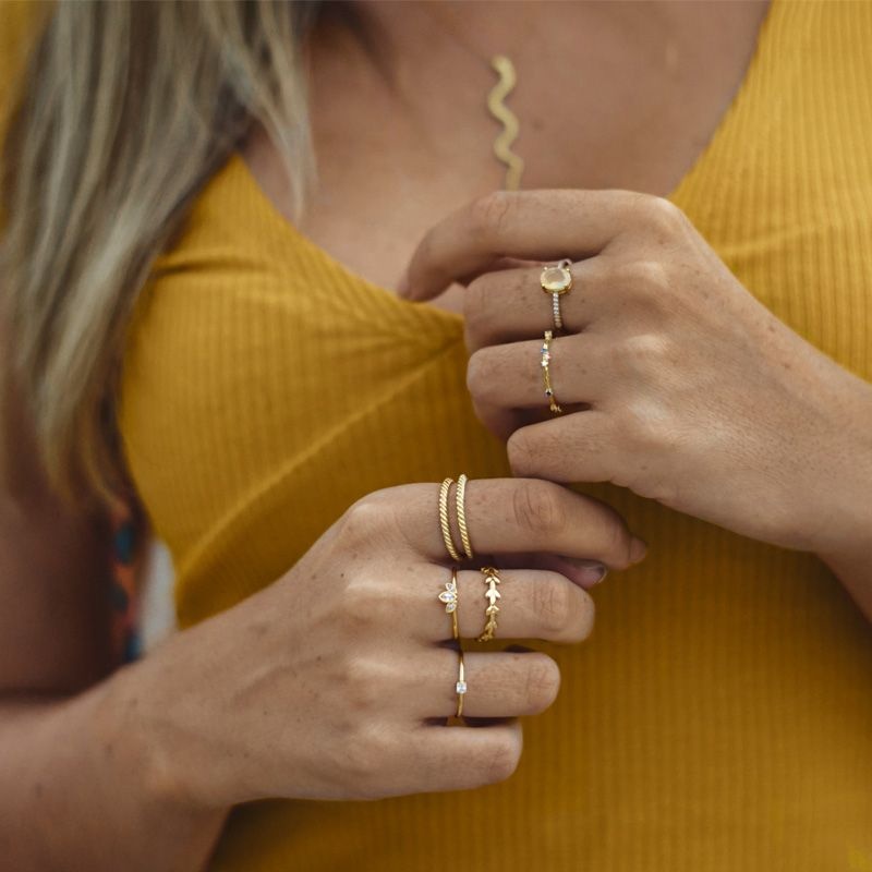 anillo circonitas colores oro 2