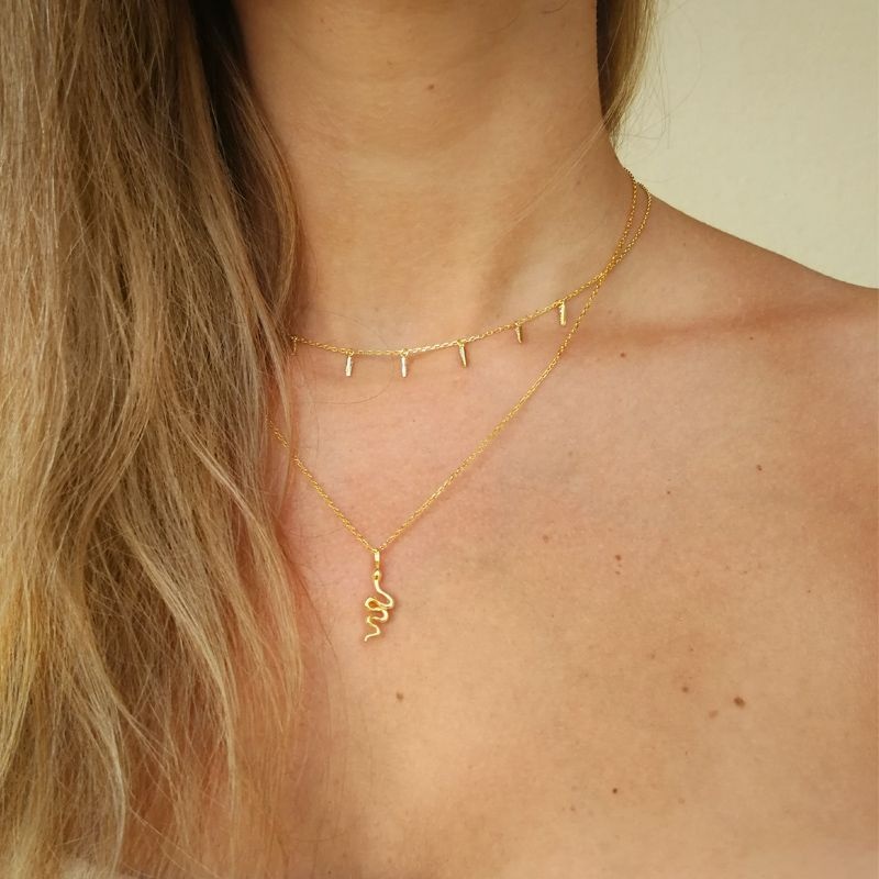 Collar con pinchos y circonitas oro 2