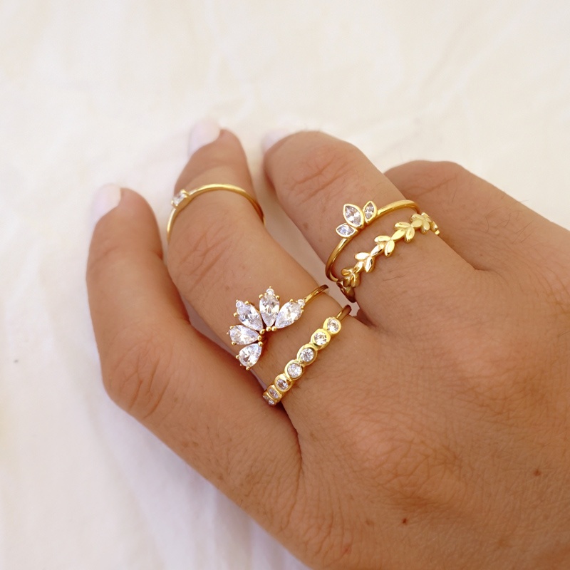 Anillo circonitas oro 2