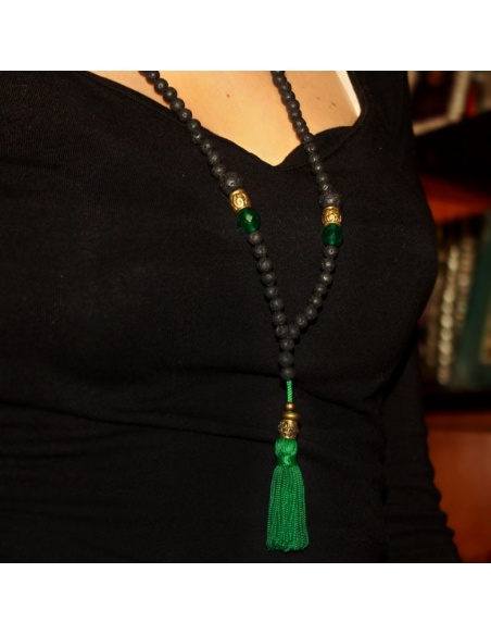 Collar piedra volcánica y borla Collar piedra volcánica y borla