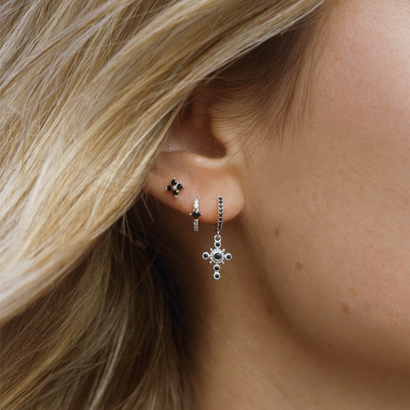 pendiente plata flor negra 2