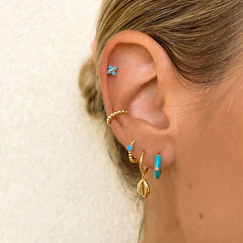 pendiente aro concha oro 2