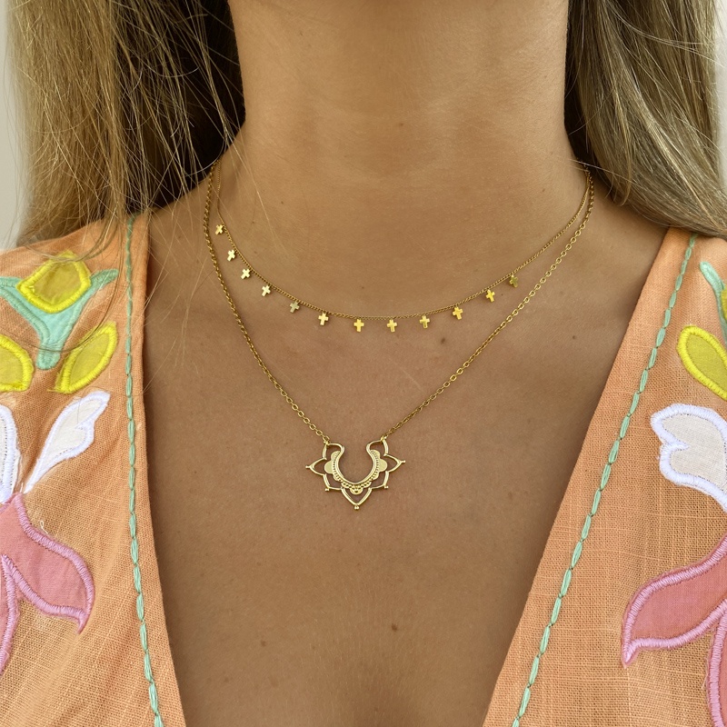 collar minicruces acero dorado 2